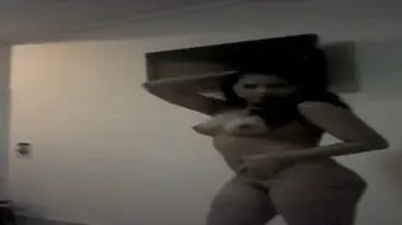 Cam Latihan Goyang Pantat Montok Sampe Memek Basah