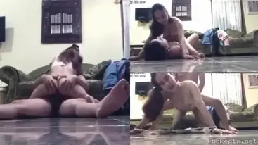 Godain Sepupu Cantik Saat Rumah Lagi Sepi