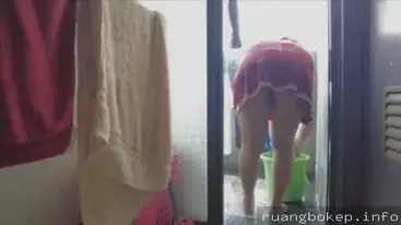 Merayu Pembantu Buat Seks Saat Istri Pergi